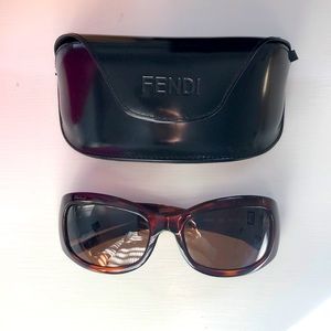 FENDI Sunglasses